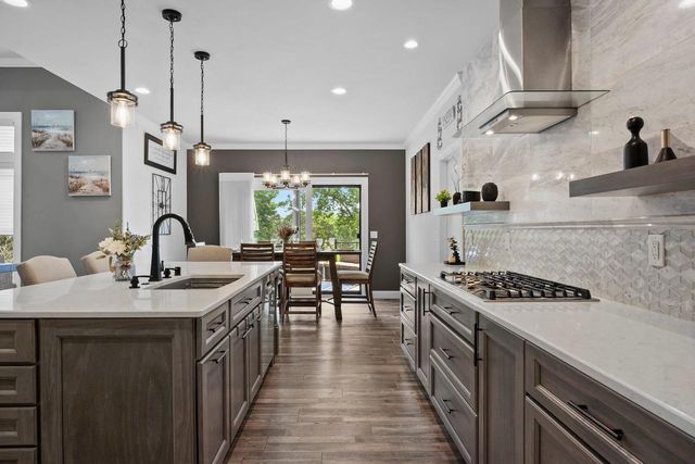 6612 Florance Ruth Lane, Sun Prairie, WI 53590