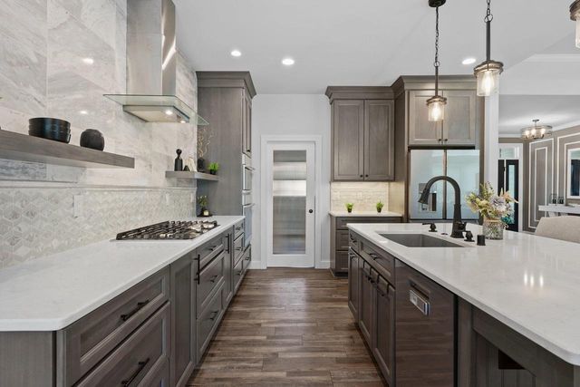 6612 Florance Ruth Lane, Sun Prairie, WI 53590