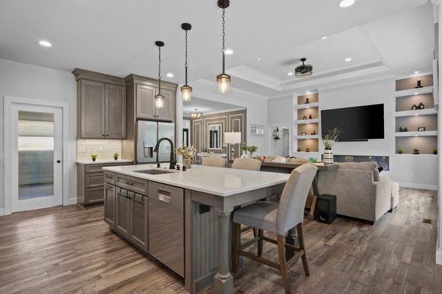 6612 Florance Ruth Lane, Sun Prairie, WI 53590