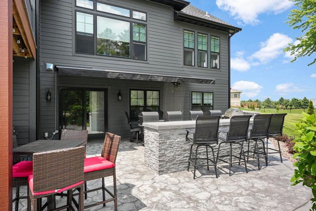 6612 Florance Ruth Lane, Sun Prairie, WI 53590