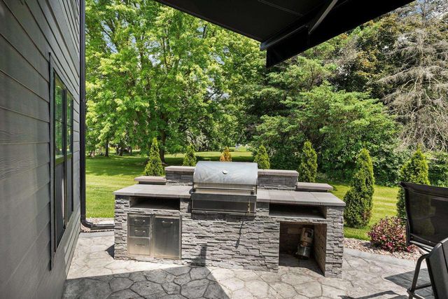 6612 Florance Ruth Lane, Sun Prairie, WI 53590