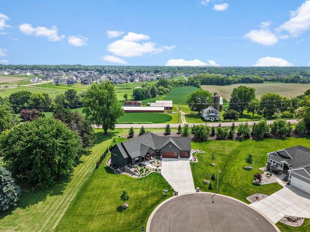 6612 Florance Ruth Lane, Sun Prairie, WI 53590