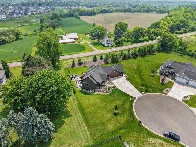 6612 Florance Ruth Lane, Sun Prairie, WI 53590