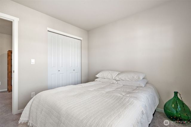 949 Tetherow Street, Bremerton, WA 98310