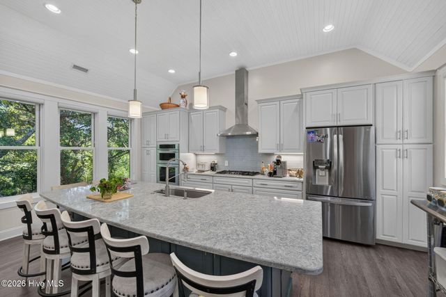 6 Clapper Rail Court, Southport, NC 28461
