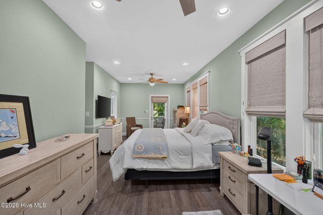 6 Clapper Rail Court, Southport, NC 28461