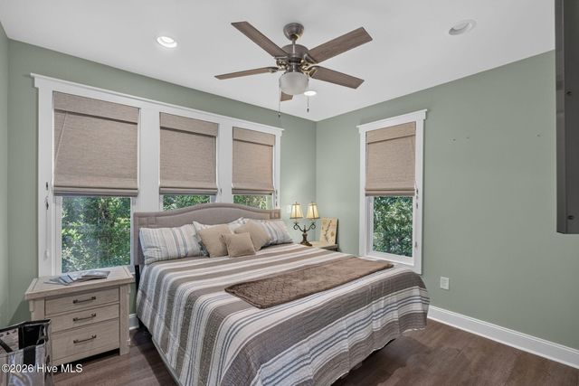 6 Clapper Rail Court, Southport, NC 28461
