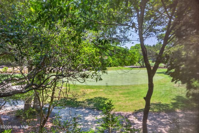 6 Clapper Rail Court, Southport, NC 28461