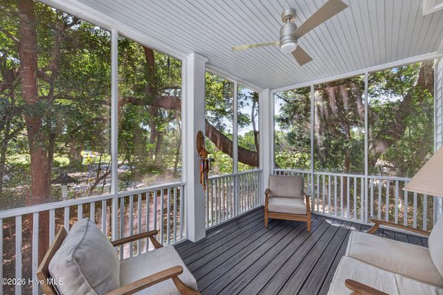 6 Clapper Rail Court, Southport, NC 28461