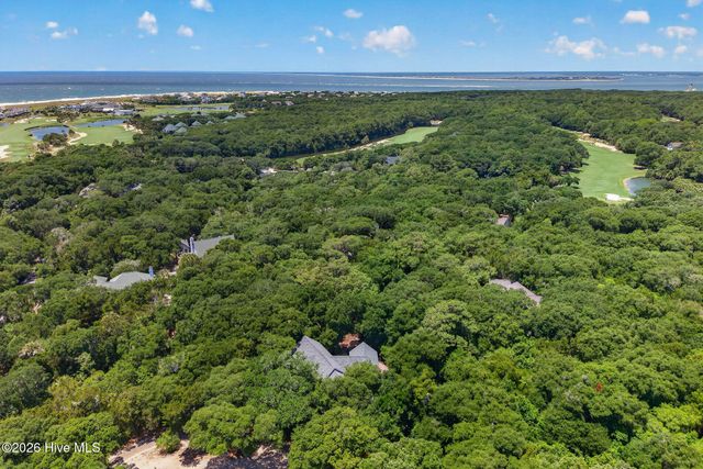 6 Clapper Rail Court, Southport, NC 28461