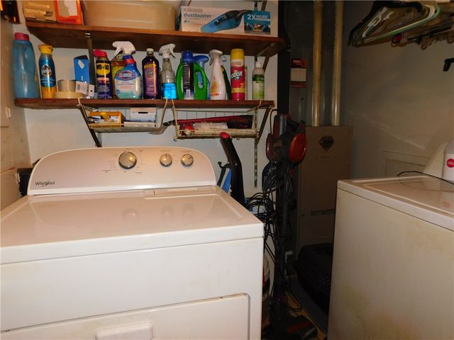 21 Alden Road, Greece, NY 14626