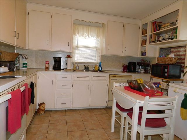 21 Alden Road, Greece, NY 14626