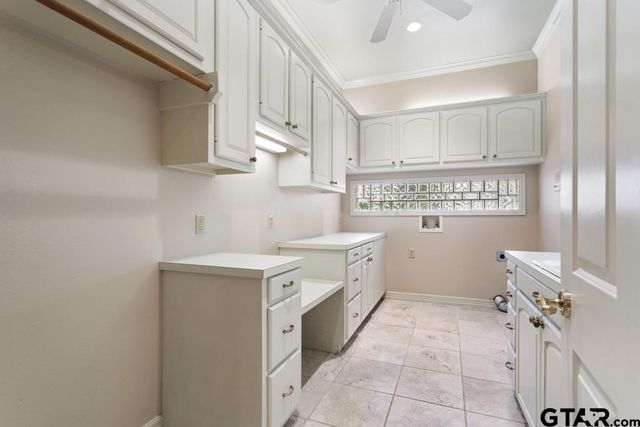 7050 Walden Dr, Tyler, TX 75703