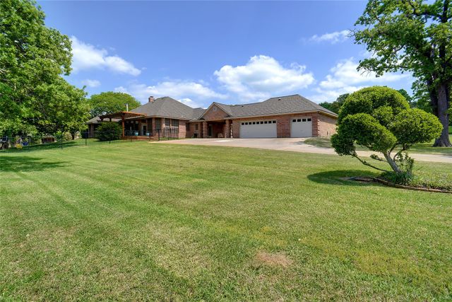 2841 Bent Oaks, Burleson, TX 76028