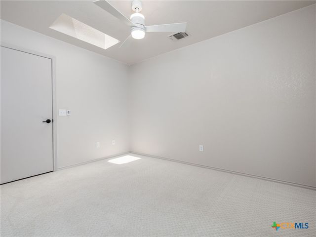 26 Fairway Lane, Meadowlakes, TX 78654