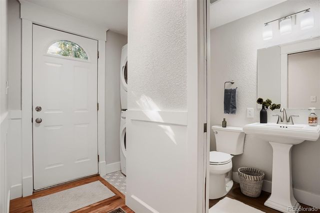 2739 S Lincoln Street, Englewood, CO 80113
