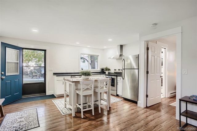 2739 S Lincoln Street, Englewood, CO 80113