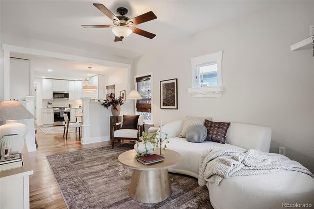 2739 S Lincoln Street, Englewood, CO 80113