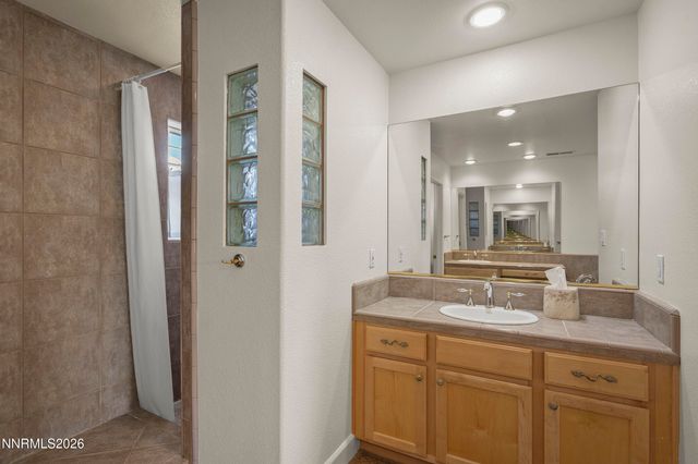 6397 Rey Del Sierra Drive, Sparks, NV 89436
