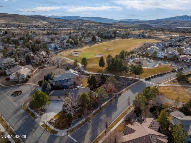 6397 Rey Del Sierra Drive, Sparks, NV 89436