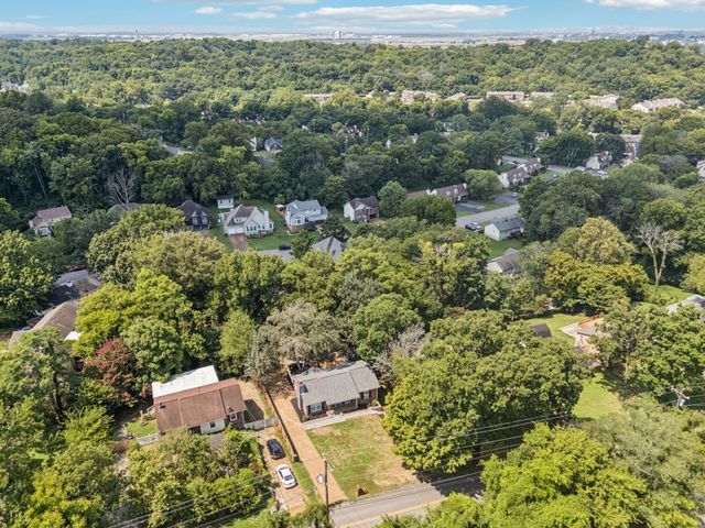 3215 Trails End Ln, Nashville, TN 37214