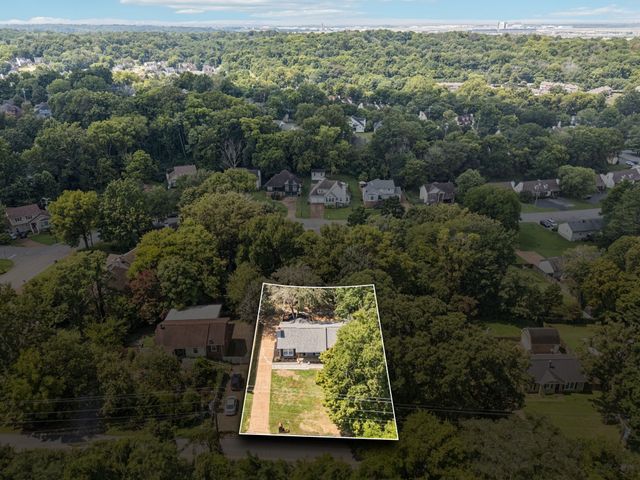 3215 Trails End Ln, Nashville, TN 37214