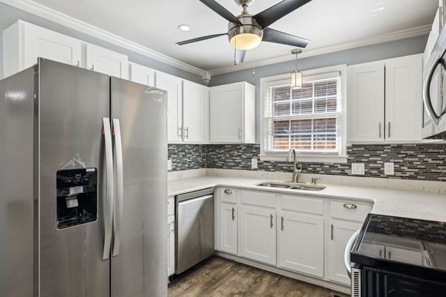 3215 Trails End Ln, Nashville, TN 37214