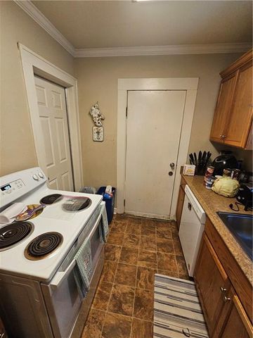 5126 Olive Street, Kansas City, MO 64130