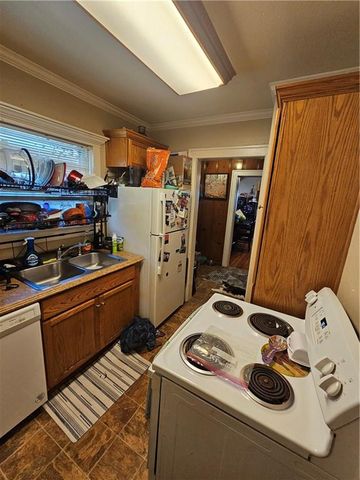 5126 Olive Street, Kansas City, MO 64130