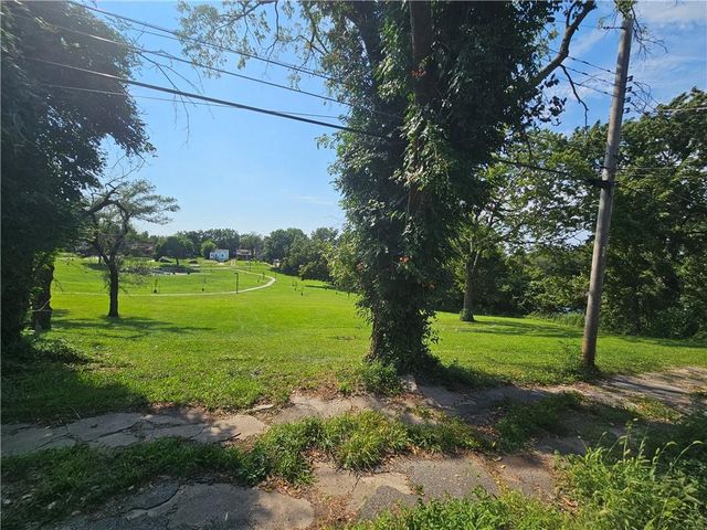 5126 Olive Street, Kansas City, MO 64130