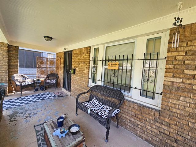 5126 Olive Street, Kansas City, MO 64130