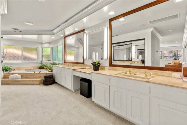 19151 Fowler, Santa Ana, CA 92705