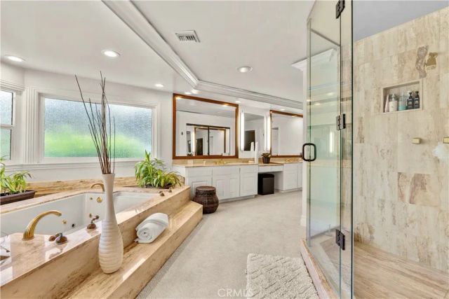 19151 Fowler, Santa Ana, CA 92705