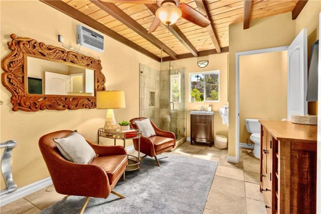 19151 Fowler, Santa Ana, CA 92705