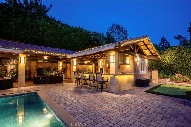 19151 Fowler, Santa Ana, CA 92705