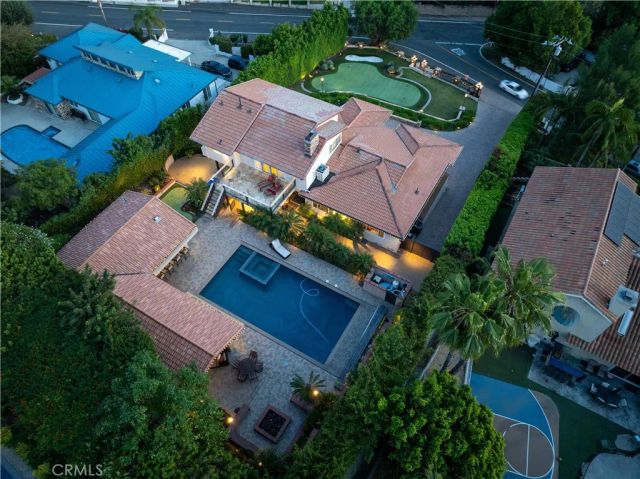 19151 Fowler, Santa Ana, CA 92705
