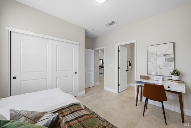 607 Snapdragon St, Vacaville, CA 95687