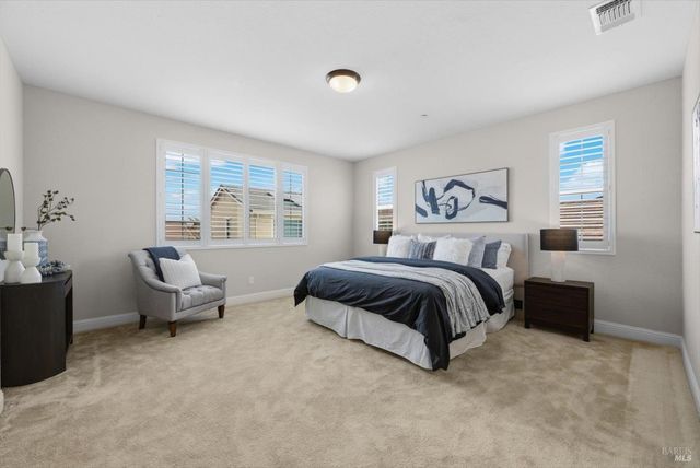 607 Snapdragon St, Vacaville, CA 95687