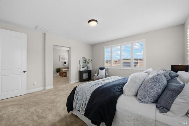 607 Snapdragon St, Vacaville, CA 95687