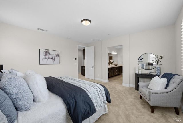 607 Snapdragon St, Vacaville, CA 95687