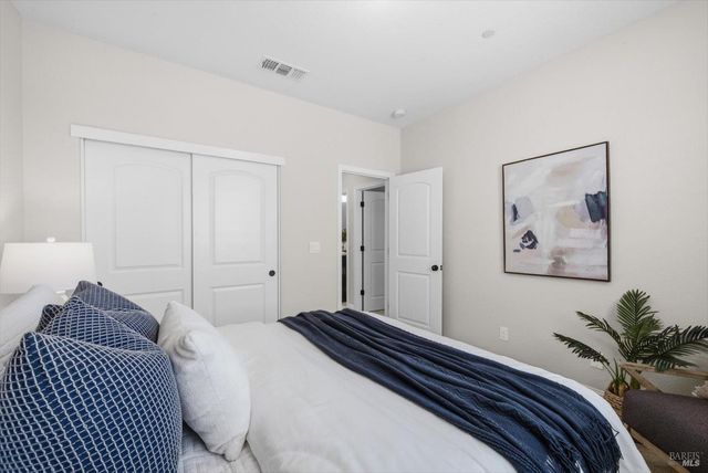 607 Snapdragon St, Vacaville, CA 95687