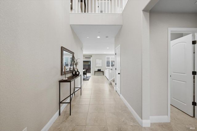 607 Snapdragon St, Vacaville, CA 95687