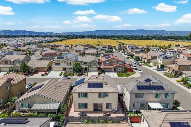 607 Snapdragon St, Vacaville, CA 95687