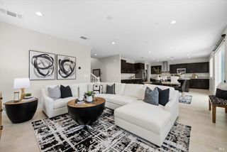 607 Snapdragon St, Vacaville, CA 95687