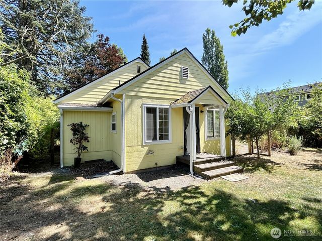 1203 Central Street NE, Olympia, WA 98506