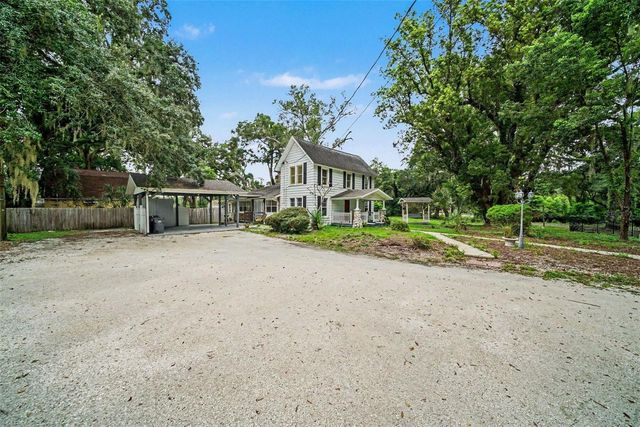 1509 W WINDHORST ROAD, Brandon, FL 33510