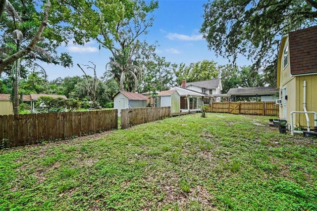 1509 W WINDHORST ROAD, Brandon, FL 33510