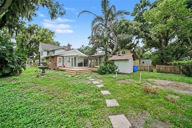 1509 W WINDHORST ROAD, Brandon, FL 33510