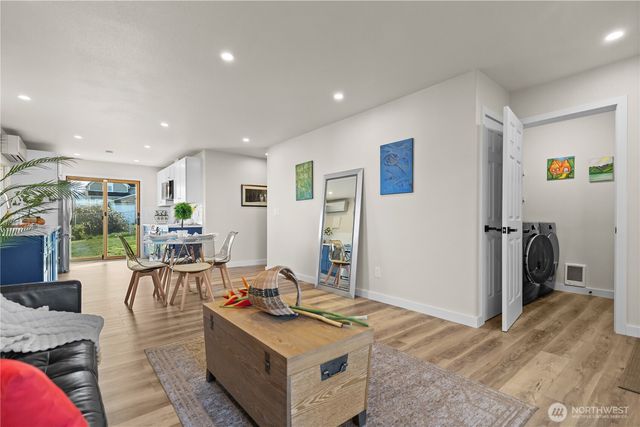 1422 E Wright Avenue, Tacoma, WA 98404