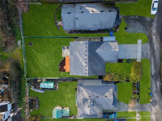 1422 E Wright Avenue, Tacoma, WA 98404